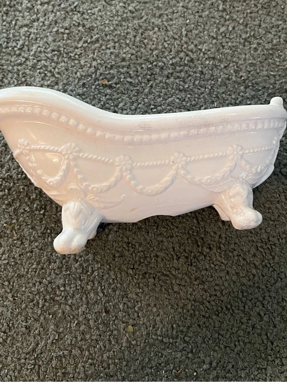 Vintage Ceramic Clawfoot Decorative Soap Dish EUC 8” by 3”